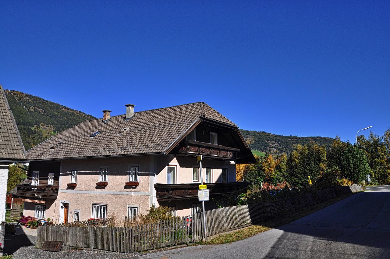 Gasthaus Chalet Mur Sankt Michael im Lungau Esterno foto